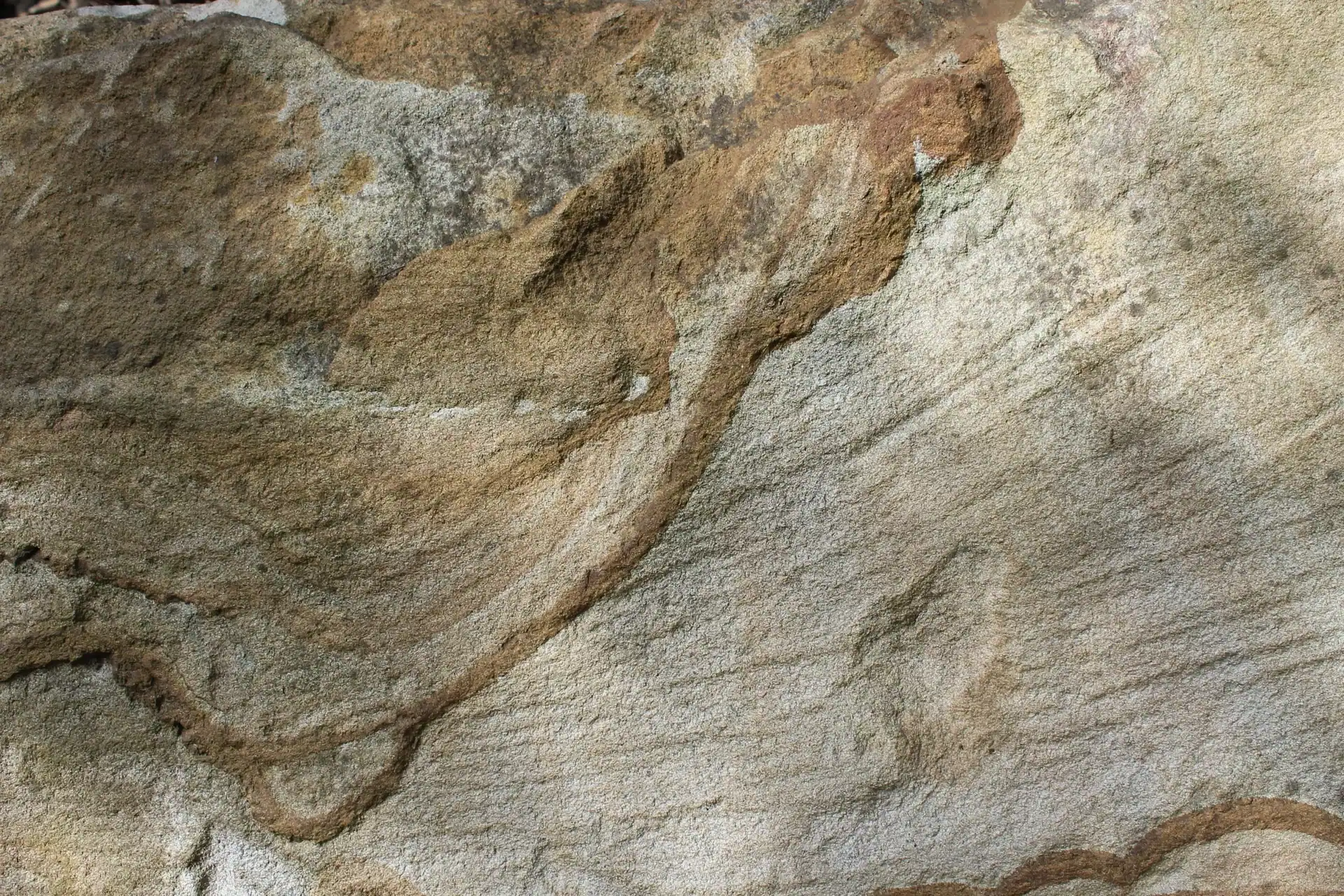 Naturstein reinigen ohne matte Stellen: generisches Detailmotiv aus der Gebäudereinigung